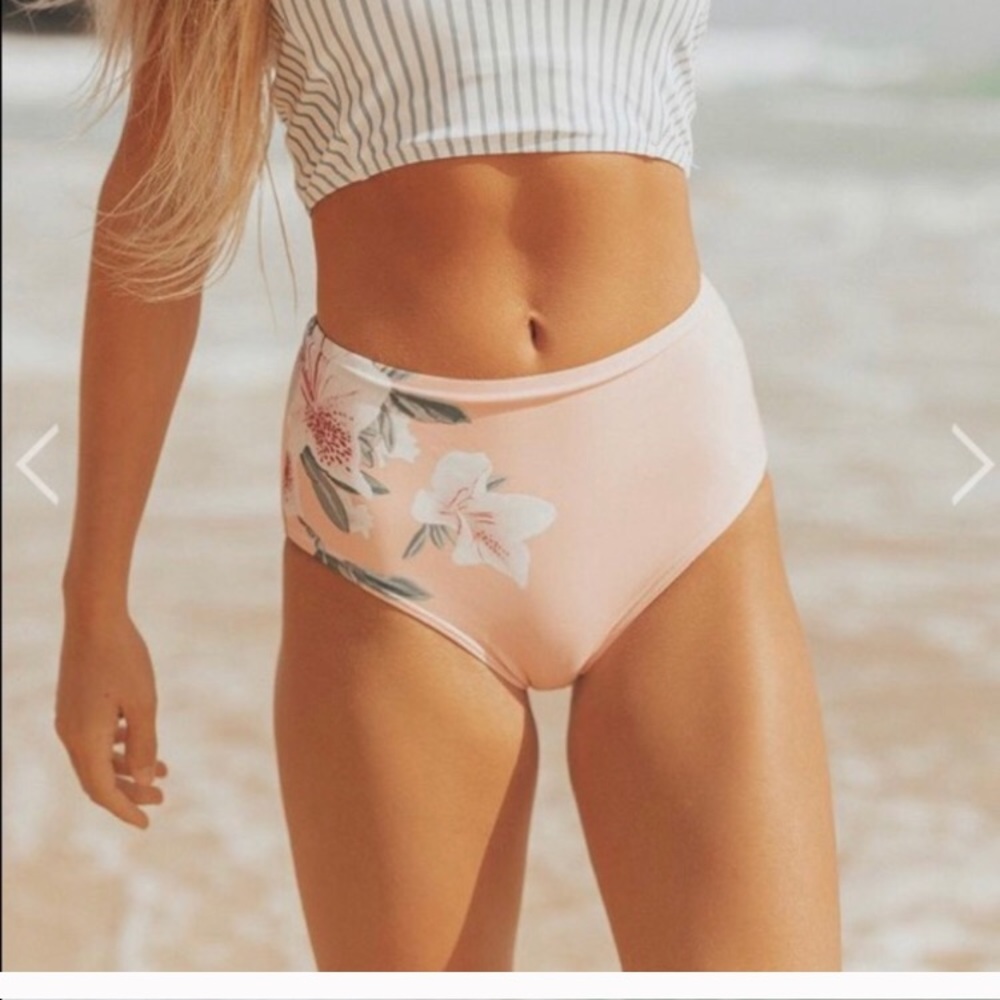 Albion Lulu Hight Waisted Bottoms